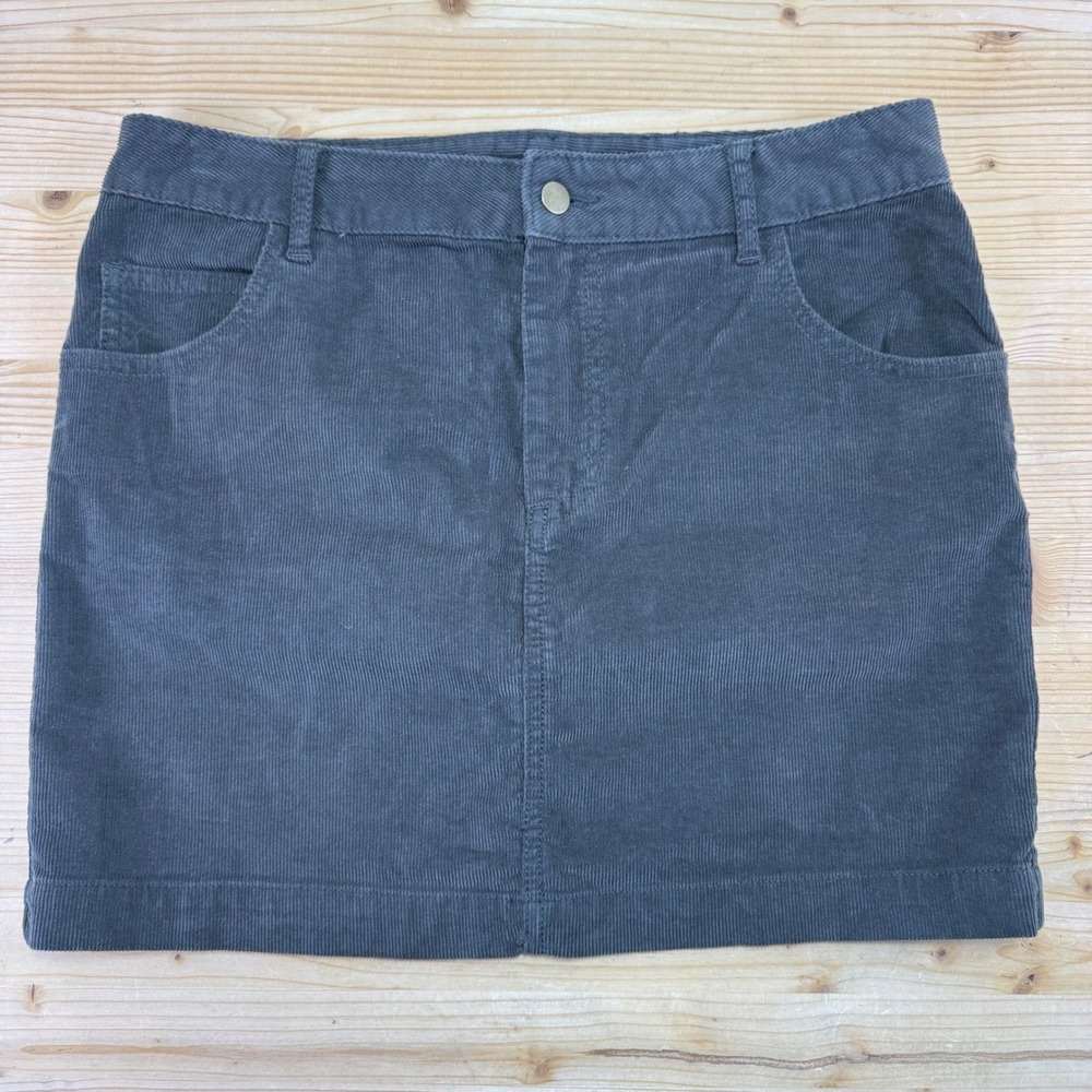 BDG‎ Grey Corduroy Mini Skirt Size 4 Women's Fall Y2K Retro Classic